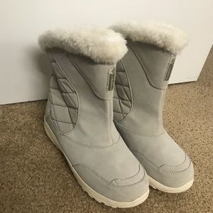 Columbia Snow Boots